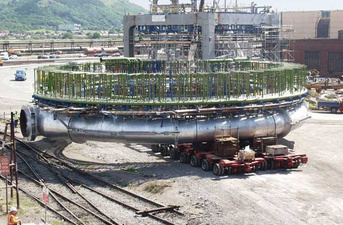 塔塔钢铁有限公司 Port Talbot 厂 5 号高炉环状风管的运输
