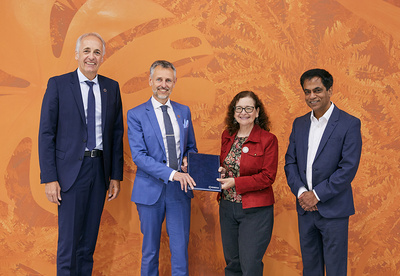 Representatives from LanzaTech and Primetals Technologies during the signing ceremony.