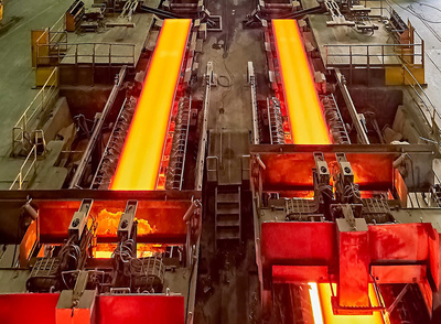 Çolakoğlu’s 2-strand slab caster at its world record-setting plant in Dilovası, Turkey.